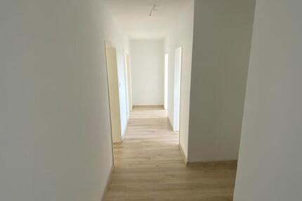 Wohnung Plettenberg - 3 Zimmer, 75 m&sup2;, 469&euro; | Angebot:26194326
