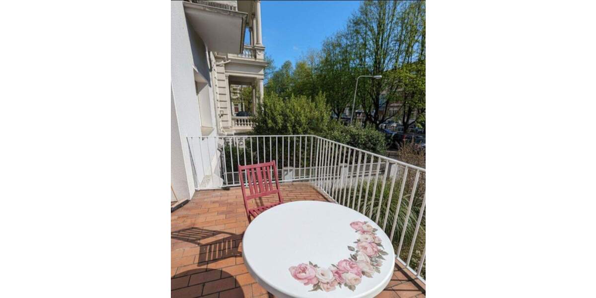 Etagenwohnung Wiesbaden Südost - 2 Zimmer, 91 m&sup2;, 1.390&euro; | Angebot:25760466