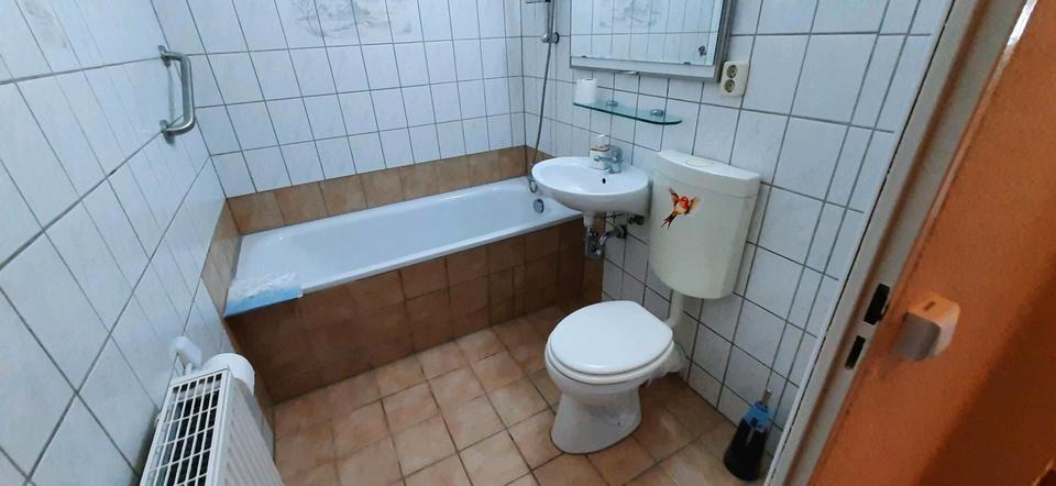 Erdgeschoßwohnung Mülsen - 2 Zimmer, 56 m&sup2;, 280&euro; | Angebot:24637170