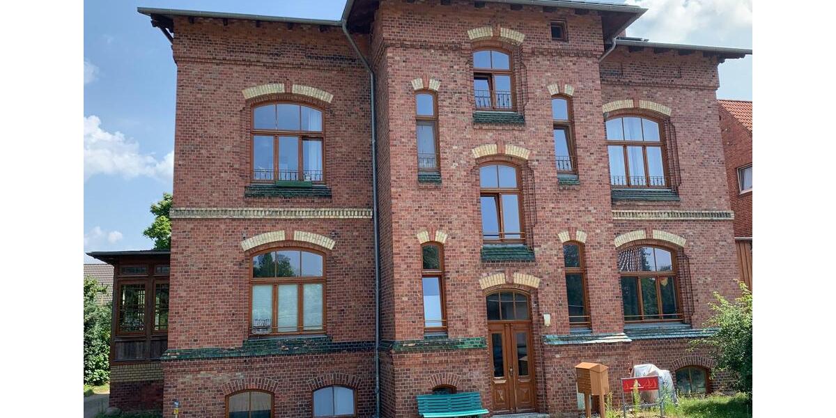 Dachgeschoßwohnung Waren (Müritz) - 2 Zimmer, 64 m&sup2;, 670&euro; | Angebot:25216251