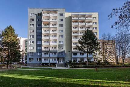 Wohnung zum Mieten in Leipzig 424,39 € 53.74 m² 2 zimmer