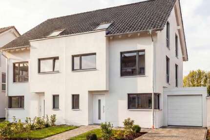 Haus Bonn Gielgen - 6 Zimmer, 174 m&sup2;, 2.350&euro; | Angebot:25261825