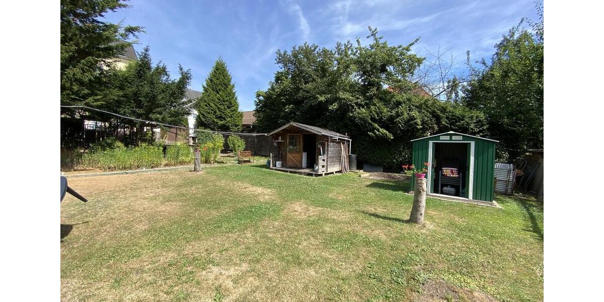 Etagenwohnung Glauchau - 4 Zimmer, 109 m&sup2;, 699&euro; | Angebot:26593964