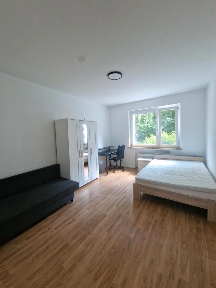 Möbliertes WG-Zimmer Hannover (Herrenhausen-Stöcken) zimmer