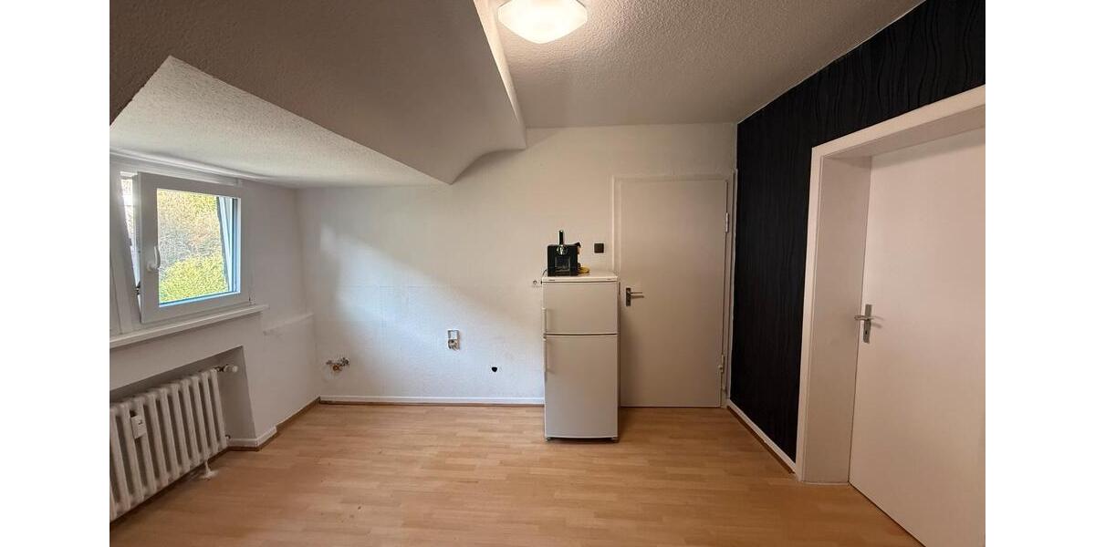 Dachgeschoßwohnung Trier West-Pallien - 4 Zimmer, 60 m&sup2;, 650&euro; | Angebot:25395383