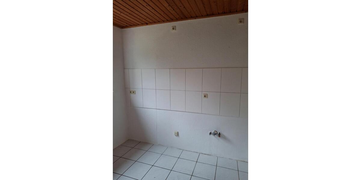 Etagenwohnung Schöningen - 2 Zimmer, 60 m&sup2;, 400&euro; | Angebot:26234874