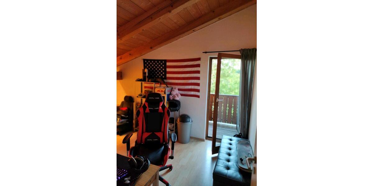 Etagenwohnung Großkarolinenfeld - 3.5 Zimmer, 80 m&sup2;, 1.214&euro; | Angebot:25172850