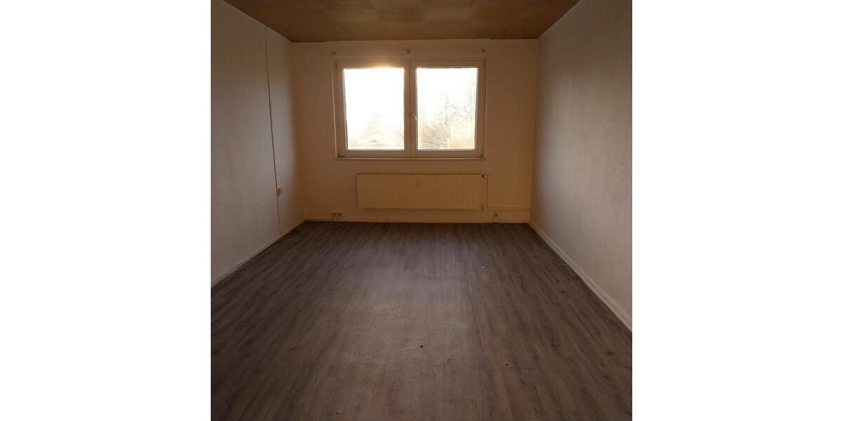 Etagenwohnung Galenbeck - 4 Zimmer, 72 m&sup2;, 326&euro; | Angebot:19457875