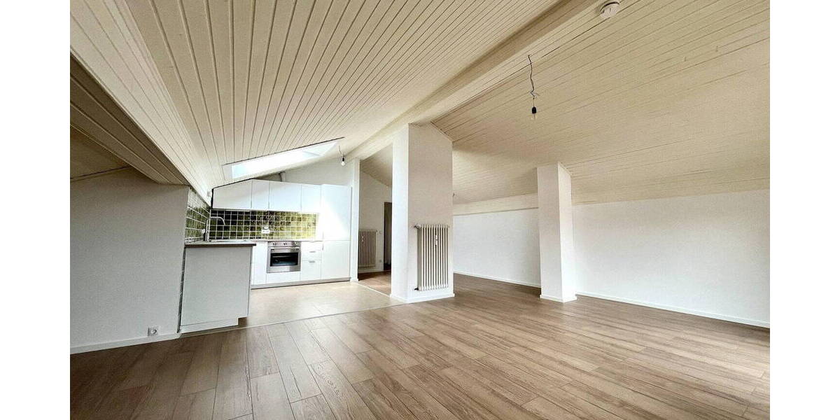 Etagenwohnung Bergen - 1 Zimmer, 64 m&sup2;, 890&euro; | Angebot:26743278
