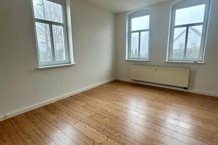 Wohnung Wilsdruff - 2 Zimmer, 49 m&sup2;, 340&euro; | Angebot:24840402