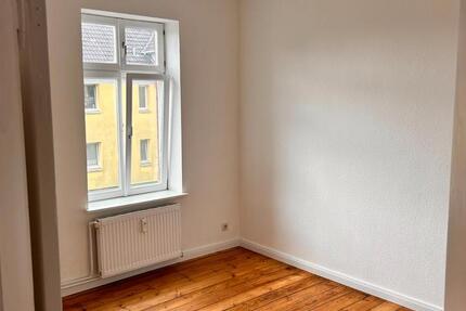 Wohnung Tönning - 2 Zimmer, 35 m&sup2;, 345&euro; | Angebot:26233600