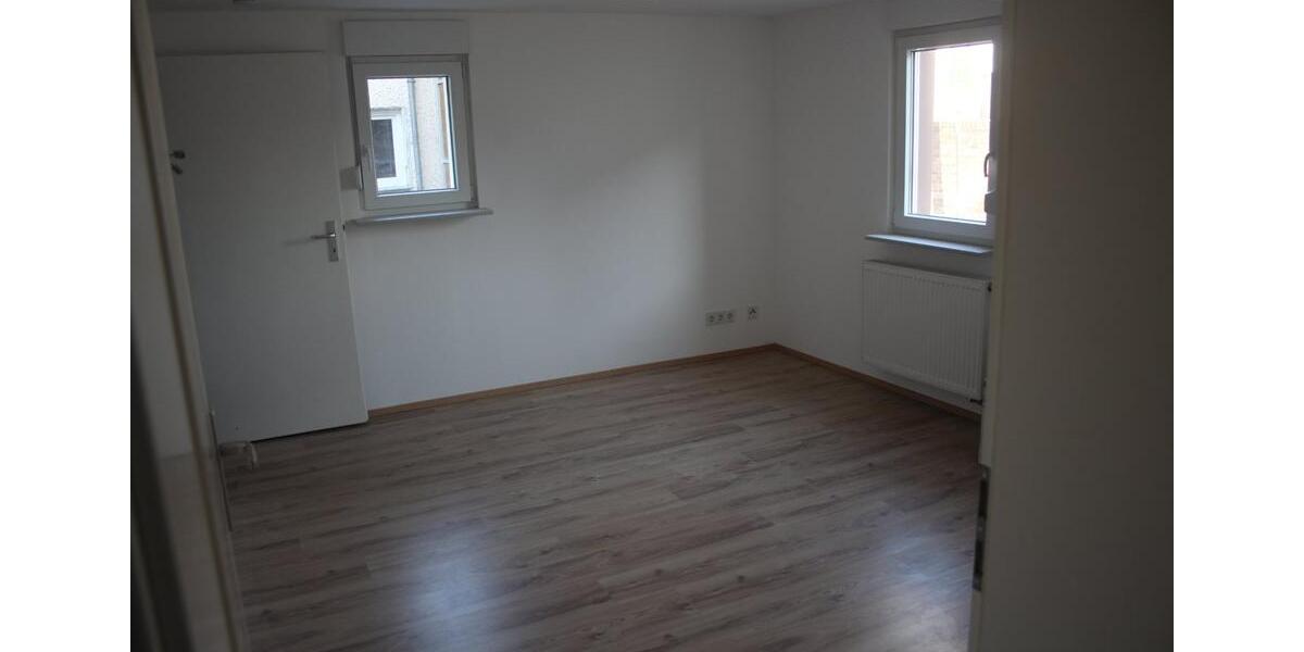 Bauernhaus, Landhaus Ginsheim-Gustavsburg Gustavsburg - 5.5 Zimmer, 137 m&sup2;, 1.800&euro; | Angebot:24650011