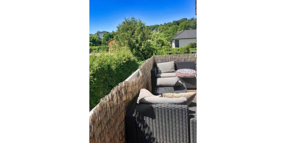 Etagenwohnung Kassel Harleshausen - 3 Zimmer, 95 m&sup2;, 830&euro; | Angebot:26797009