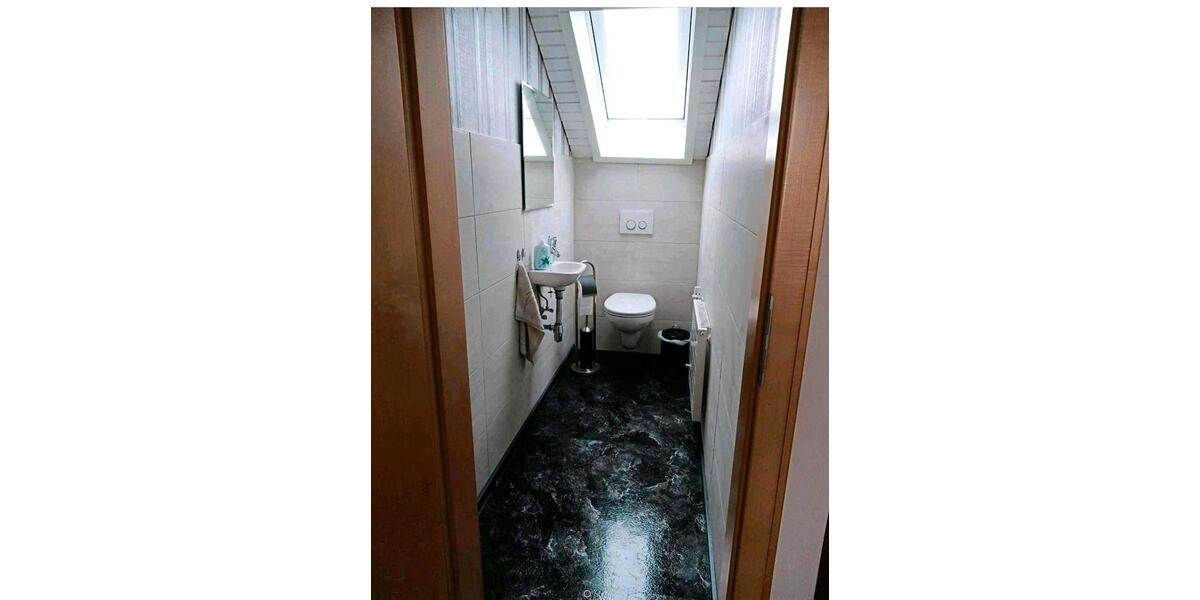 Dachgeschoßwohnung Eberhardzell - 4 Zimmer, 85 m&sup2;, 1.300&euro; | Angebot:26481748