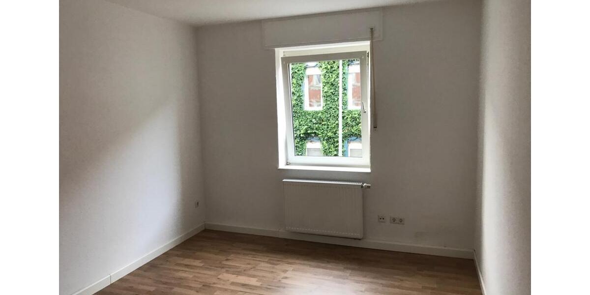 Zentral gelegene 3-Zimmer-Wohnung mit Süd-Balkon 3 zimmer