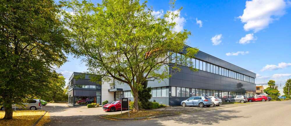 Halle in Herrenberg 16.760 € 2810 m²