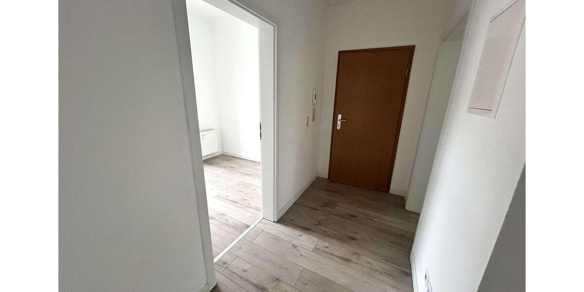 Etagenwohnung Limbach-Oberfrohna Oberfrohna - 3 Zimmer, 65 m&sup2;, 452&euro; | Angebot:26664439