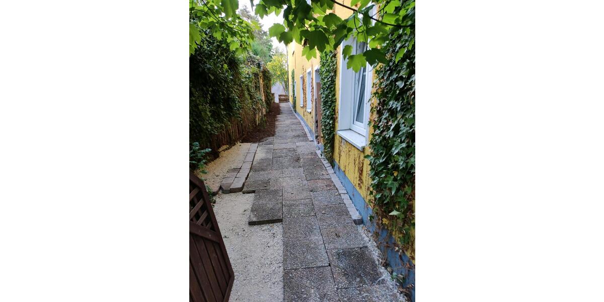 Erdgeschoßwohnung Gunzenhausen - 1 Zimmer, 90 m&sup2;, 950&euro; | Angebot:25570348