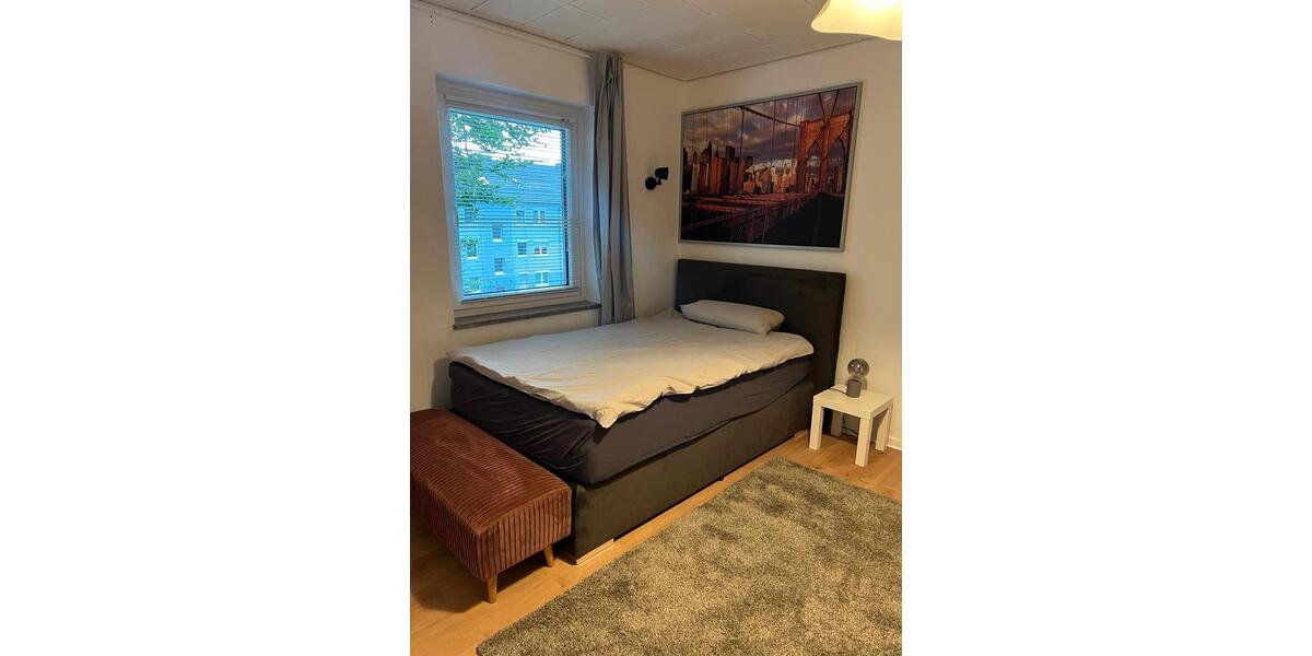 Wohnen auf Zeit Düsseldorf Stadtbezirk 5 - 1 Zimmer, 64 m&sup2;, 700&euro; | Angebot:26512144