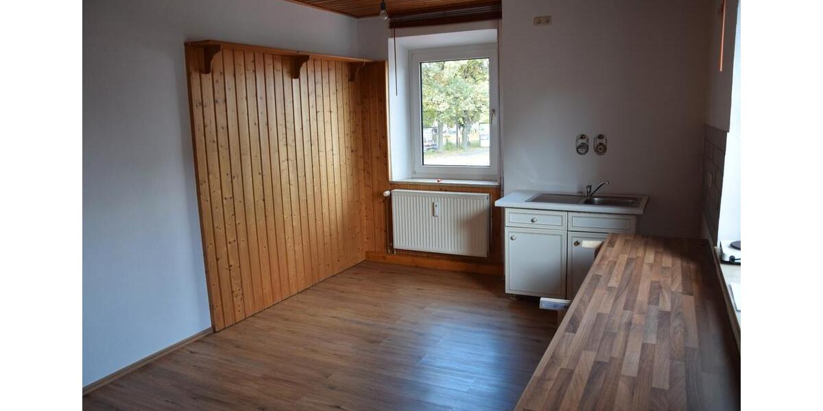 Etagenwohnung Aichach - 3 Zimmer, 94 m&sup2;, 1.150&euro; | Angebot:26416507