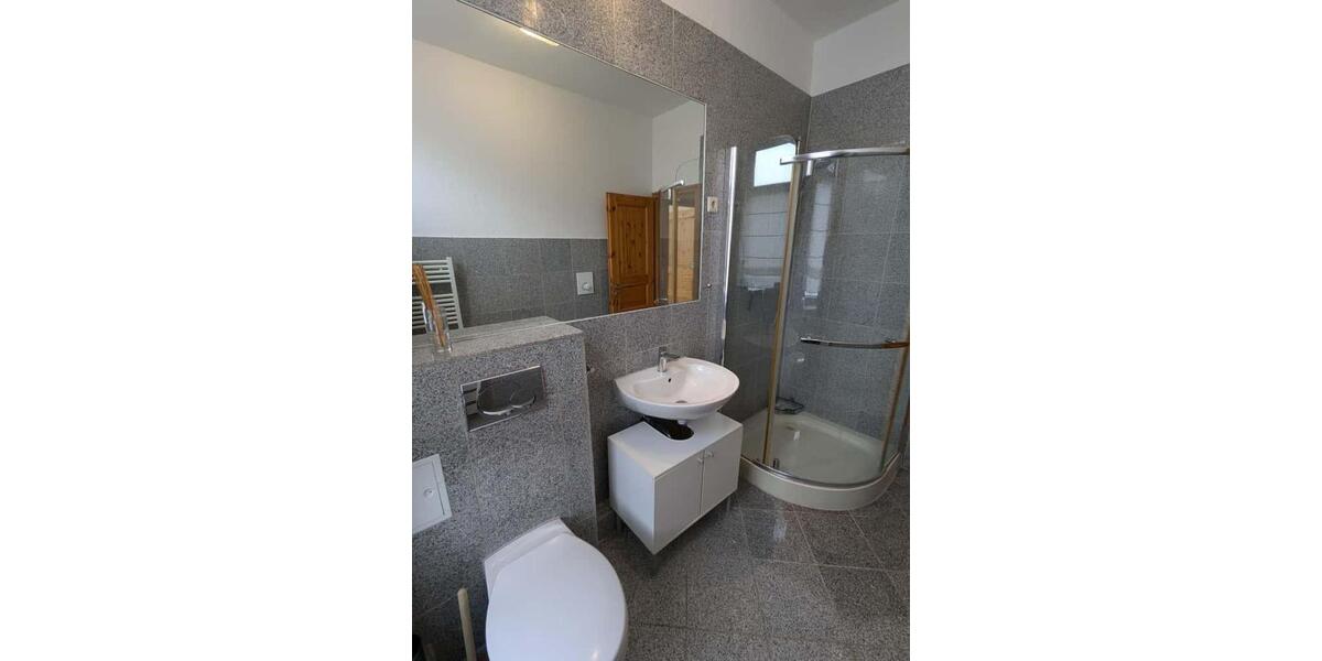 Wohnen auf Zeit Bremerhaven - 3 Zimmer, 80 m&sup2;, 450&euro; | Angebot:24441375