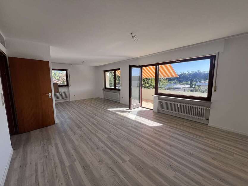 Wohnung zum Mieten in Ludwigsburg 1.100 € 80 m² 3.5 zimmer