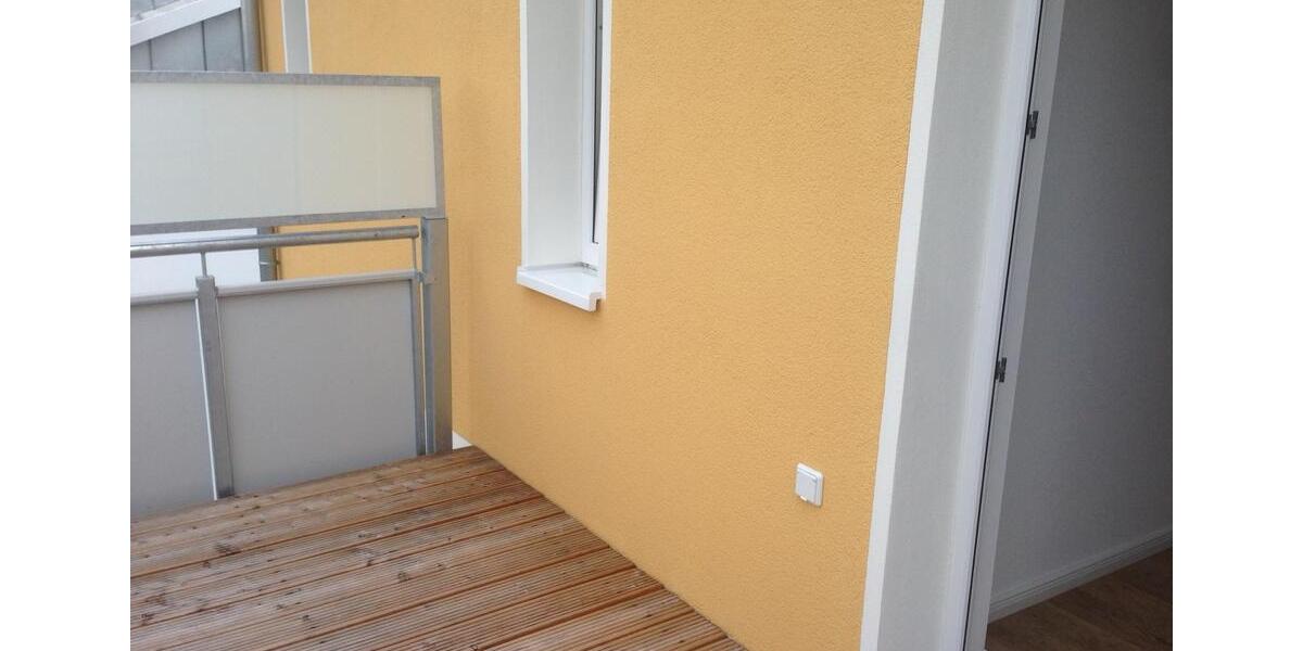 Dachgeschoßwohnung Greifswald - 3 Zimmer, 120 m&sup2;, 1.300&euro; | Angebot:24837715