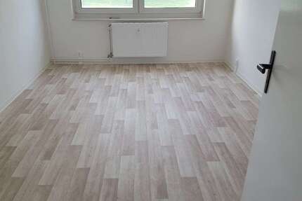 Wohnung Fichtenhöhe - OT Alt Mahlisch Alt Mahlisch - 3 Zimmer, 62 m&sup2;, 342&euro; | Angebot:24577714