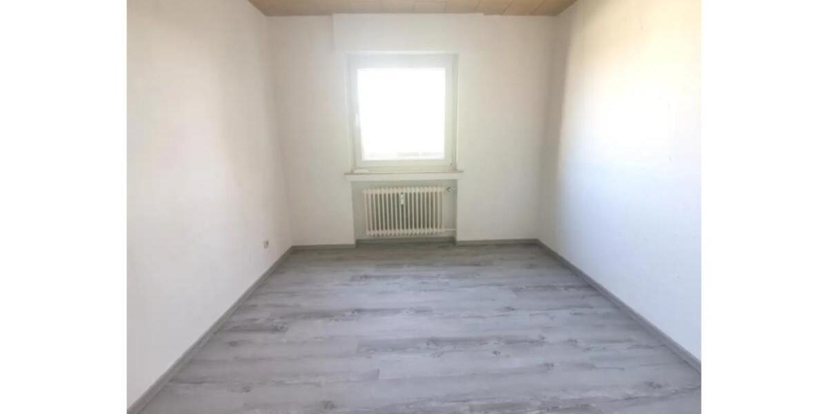 4-Zimmer Wohnung Otto-Hahn-Straße 4 zimmer