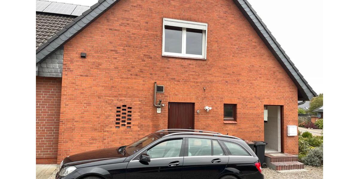 Einfamilienhaus Kappeln - 4 Zimmer, 140 m&sup2;, 1.200&euro; | Angebot:26233430