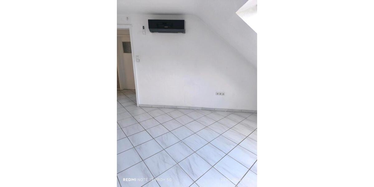 2,5 Zimmer DG Wohnung in Schwetzingen Hirschacker 2 zimmer