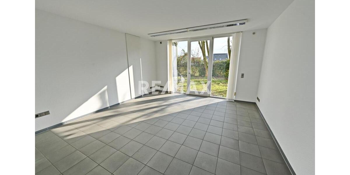 Gewerbeobjekt Bedburg-Hau Hau - 2.016&euro; | Angebot:23795359