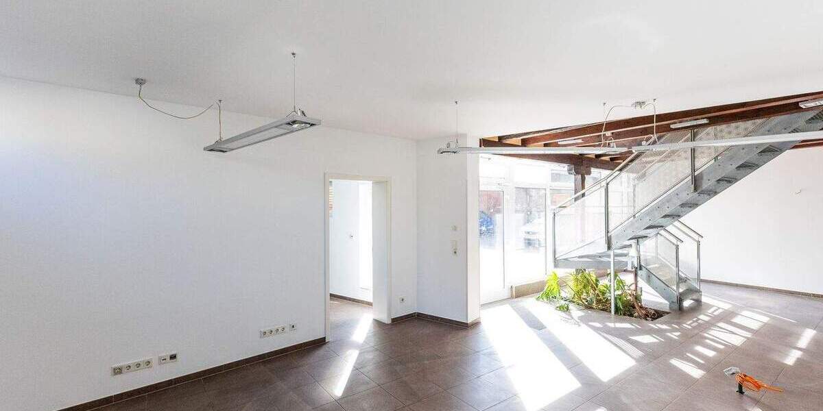 Gewerbeobjekt Bischofsheim - 5 Zimmer, 267 m&sup2;, 4.260&euro; | Angebot:25814102