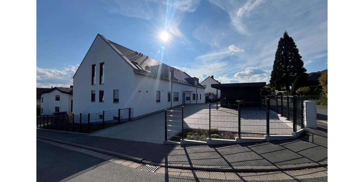 Etagenwohnung Heroldsbach - 3 Zimmer, 82 m&sup2;, 1.190&euro; | Angebot:26121865