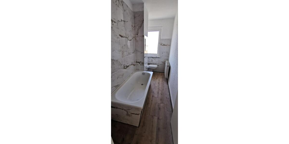 Etagenwohnung Pasewalk - 5 Zimmer, 112 m&sup2;, 840&euro; | Angebot:26242904