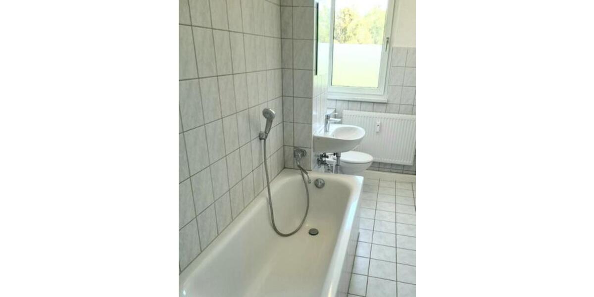 Wohnen auf Zeit Hermsdorf - 3 Zimmer, 70 m&sup2;, 22&euro; | Angebot:16147827