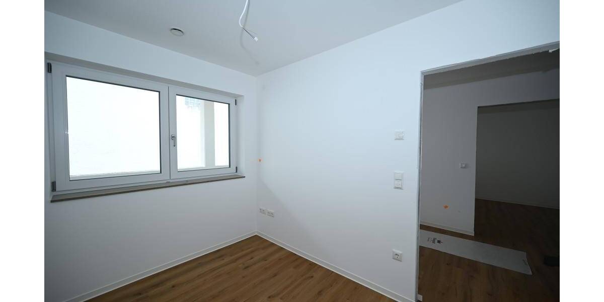 Etagenwohnung Seubersdorf - 3 Zimmer, 89 m&sup2;, 950&euro; | Angebot:26568839