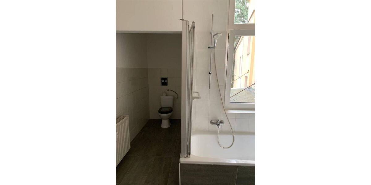 Etagenwohnung Chemnitz Siegmar - 4 Zimmer, 95 m&sup2;, 520&euro; | Angebot:26817983
