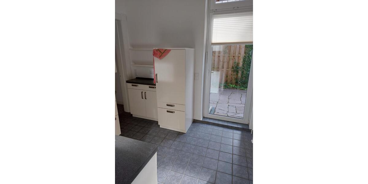 Erdgeschoßwohnung Husum - 4 Zimmer, 83 m&sup2;, 700&euro; | Angebot:26608576