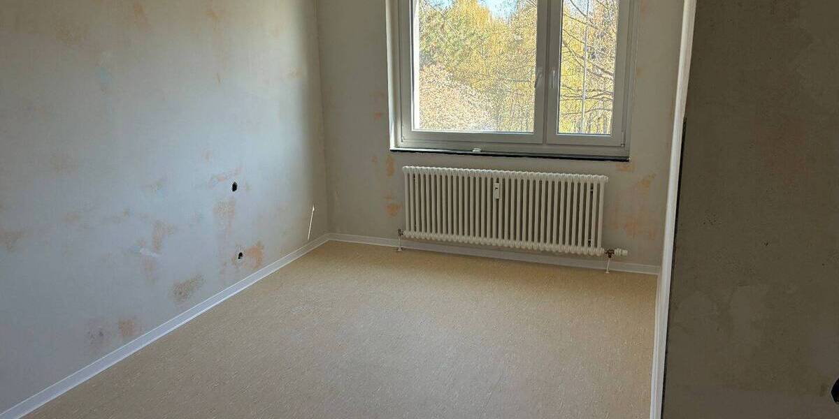 Etagenwohnung Wiesbaden Dotzheim - 3 Zimmer, 80 m&sup2;, 839&euro; | Angebot:26081935