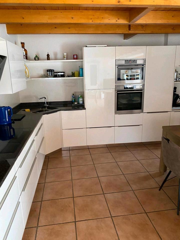 schöne grosse Wohnung in Herzen von köln