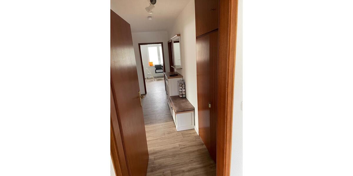 Dachgeschoßwohnung Willingen (Upland) - 3 Zimmer, 95 m&sup2;, 530&euro; | Angebot:25403288