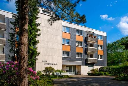 Für Senioren mit WBS: 2-Zimmer-Wohnung in Solingen Mitte zimmer