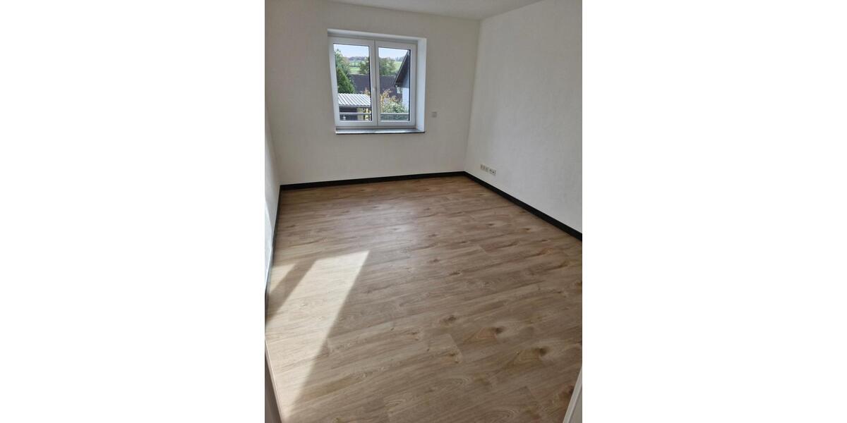 Etagenwohnung Alsfeld - 5 Zimmer, 1.350&euro; | Angebot:23428258