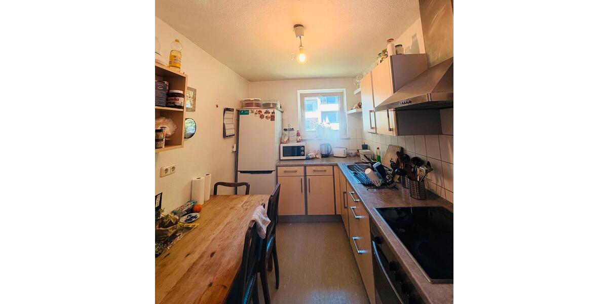 Etagenwohnung Marburg Biegenviertel - 4 Zimmer, 10 m&sup2;, 215&euro; | Angebot:26400047