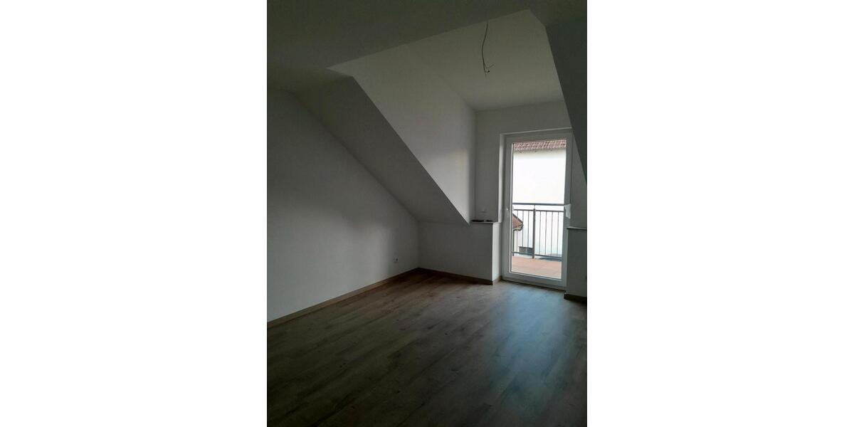 Dachgeschoßwohnung Pfaffenhofen an der Ilm - 3 Zimmer, 71 m&sup2;, 1.136&euro; | Angebot:26501582
