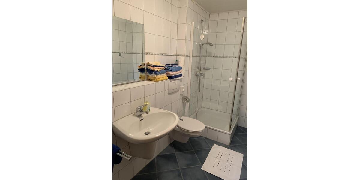 Etagenwohnung Erpolzheim - 2 Zimmer, 60 m&sup2;, 990&euro; | Angebot:25362440