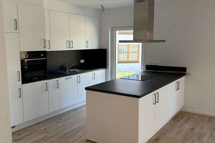 Haus Schwäbisch Hall - 4.5 Zimmer, 141 m&sup2;, 1.800&euro; | Angebot:25223788