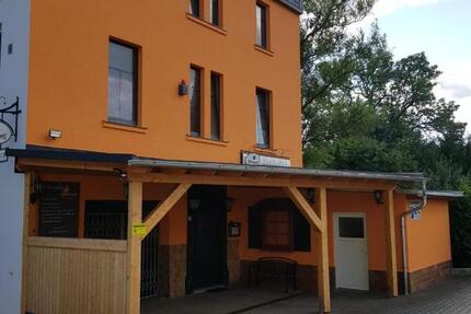 Ihr neuer Lagerplatz mit Büro und WC zimmer