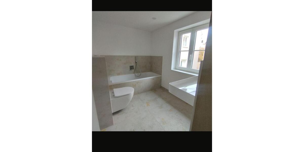 Etagenwohnung Nördlingen - 3 Zimmer, 85 m&sup2;, 1.050&euro; | Angebot:26022256